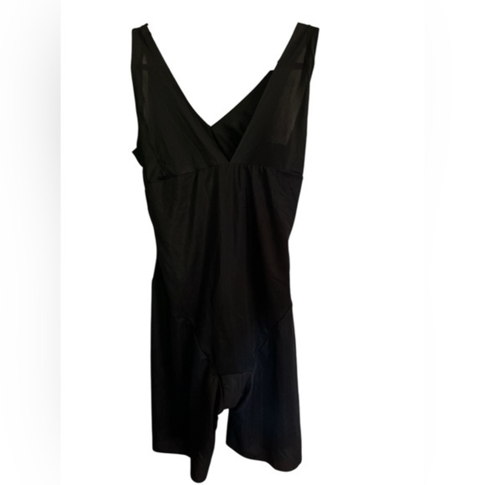 Maidenform Black Plus Size Shapewear Shorts with Tank V-neck Size 2XL